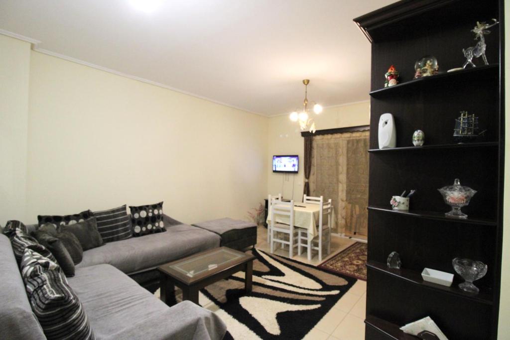 marin apartments rooms